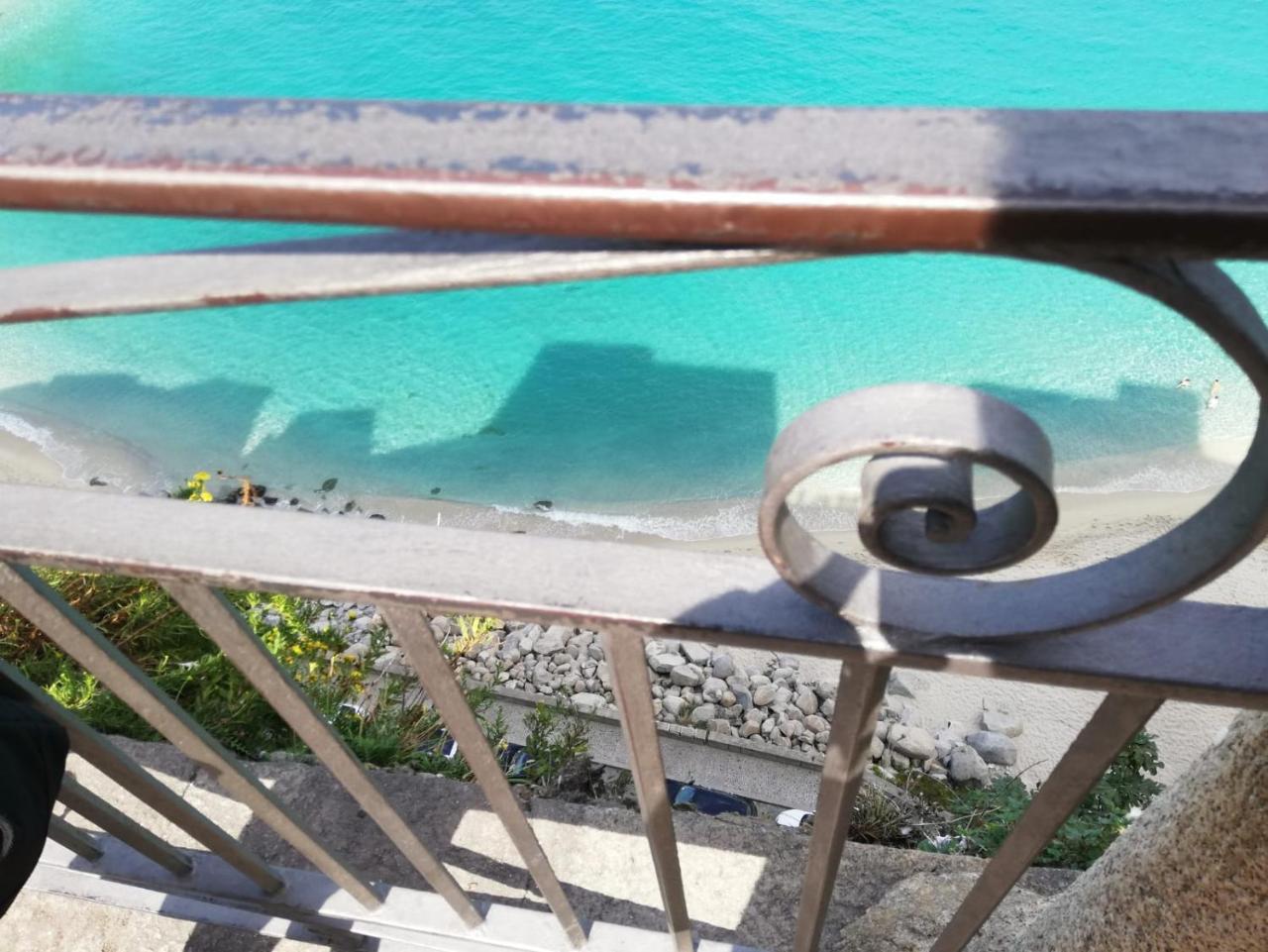 A Casa Di Alessandro Tropea Extérieur photo