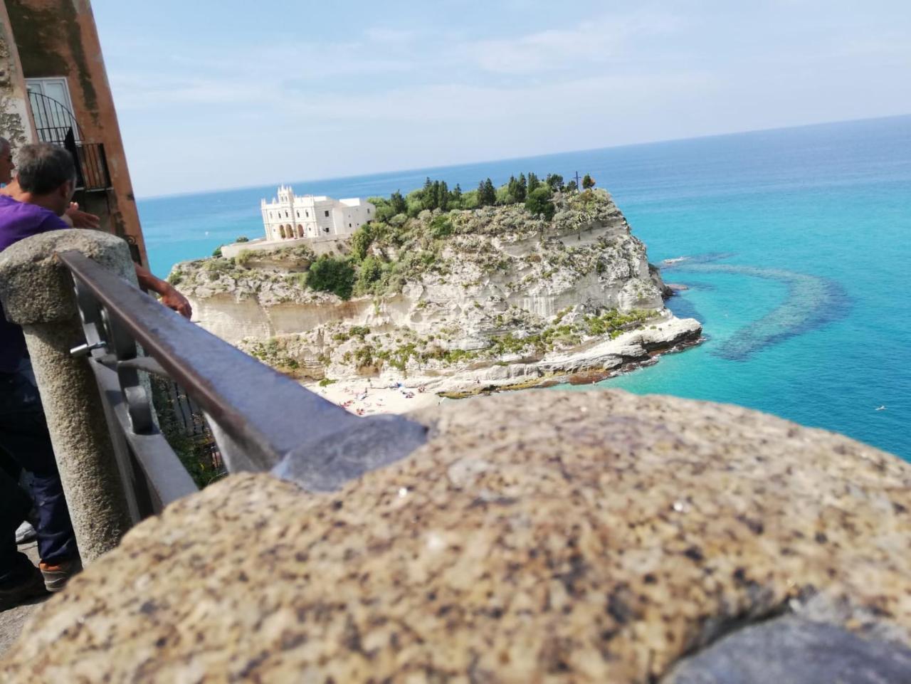 A Casa Di Alessandro Tropea Extérieur photo